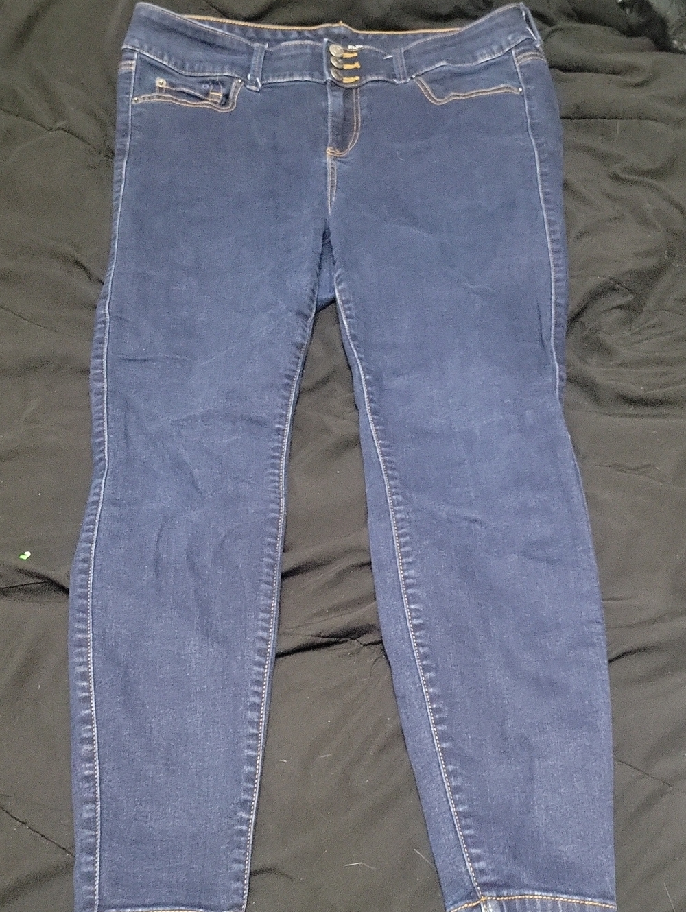 Torrid Size 14R Feel Free Fit Jegging Super Soft Dark Wash